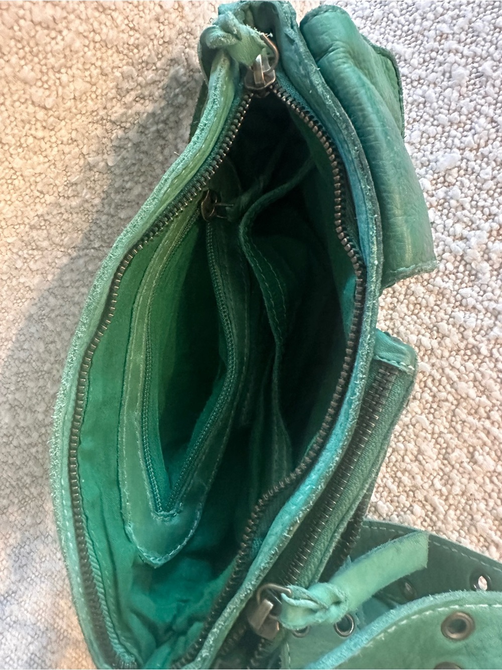 Free people Green Leather Double-Pocket Crossbody Bag - Picture 7 of 9
